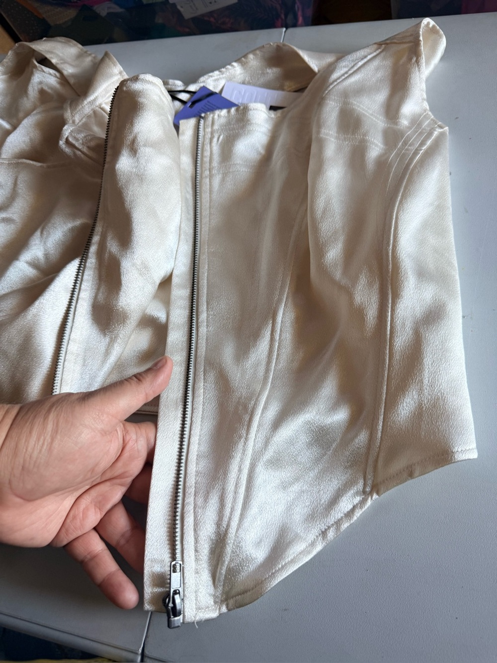 FUTURE COLLECTIVE Kahlana Barfield Satin Cream Zip-Up Corset.
Size 24W/26W - Picture 10 of 15